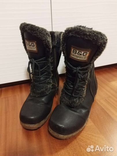 Ботинки зимние женские 39