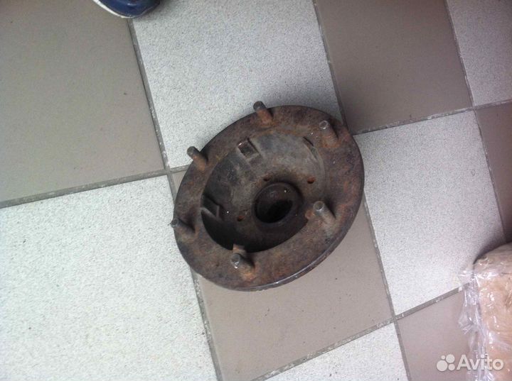 Ступица передняя mercedes-benz 410