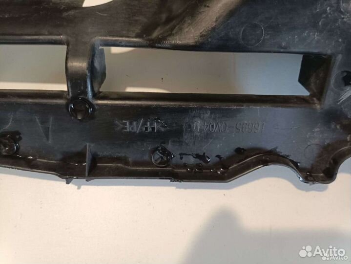 Воздуховод радиатора Toyota Rav4 40