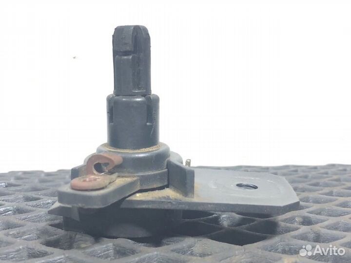 Привод ручки открывания двери левой Iveco Stralis