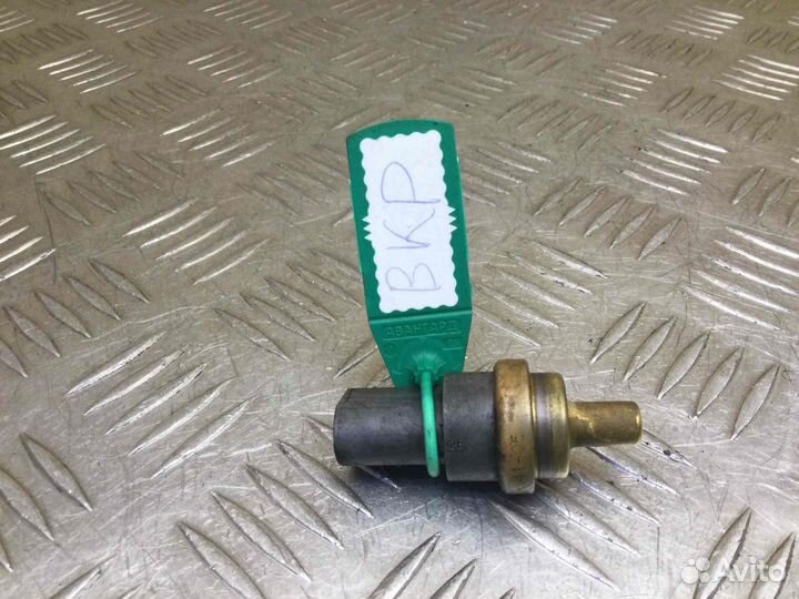 Датчик температуры Фольксваген Пассат 06a919501 Bk