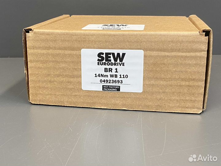 Sew Eurodrive BR1 14Nm 110V 04923693 новый, 1 шт