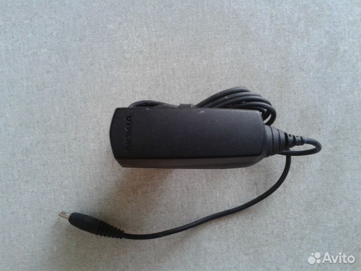 Nokia AC-2E и AC-3E Сетевое зарядное устройство