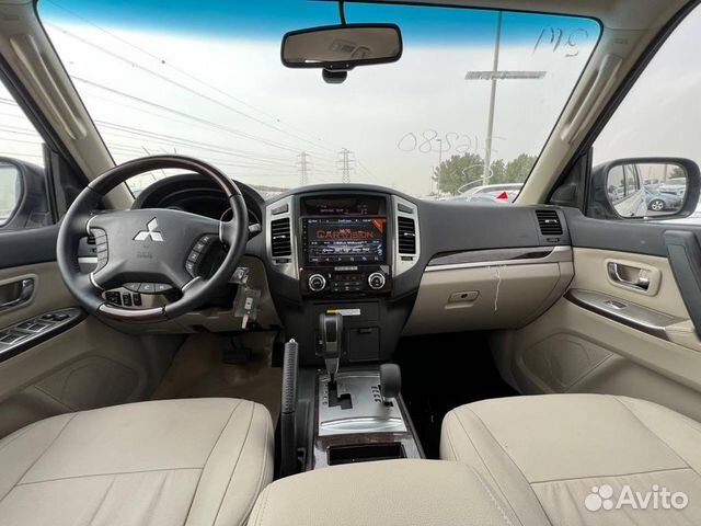 Mitsubishi Pajero 3.8 AT, 2019, 23 км