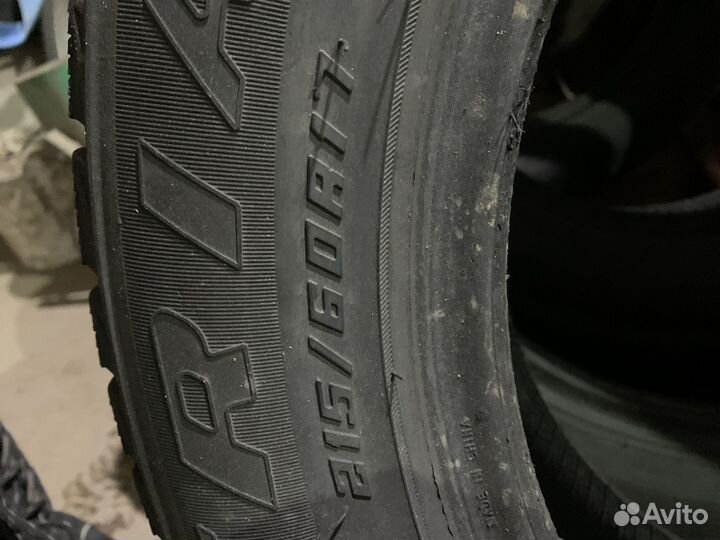 Pirelli Formula Ice 215/60 R17