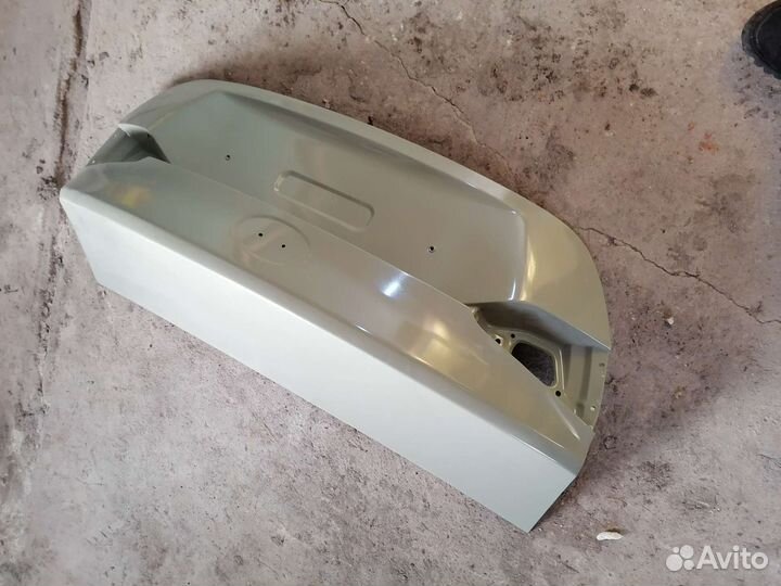 Крышка багажника Hyundai Solaris 2