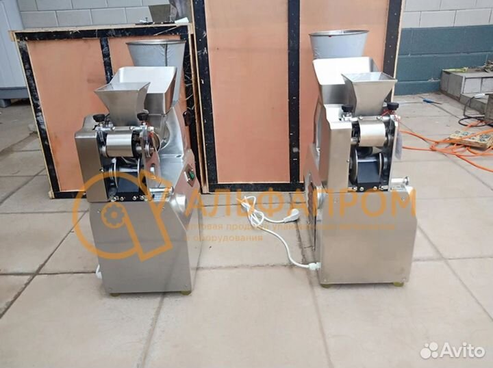 Пельменный аппарат JGL60 настольный