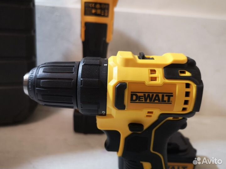 Шуруповёрт+перфоратор+ушм 125 DeWalt