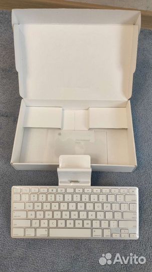 Док станция Apple