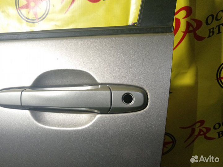 Дверь передняя левая Toyota Harrier MCU10W 1MZ-FE