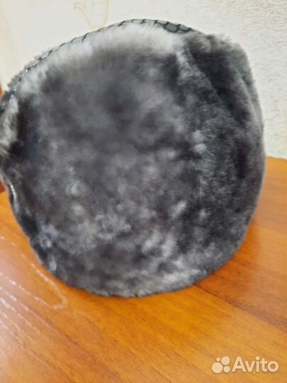 Шапка натуральная мутоновая женская