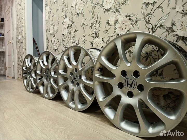 Диски Honda CR-V R18 5*114,3