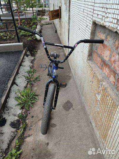 Трюковой велосипед bmx