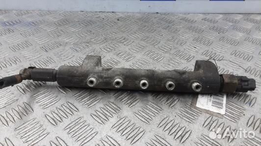 Топливная рампа дизельная nissan X-trail T30 (83B4