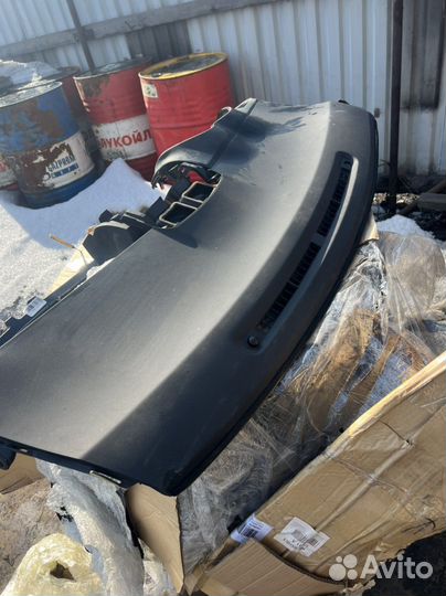 Toyota auris разбор