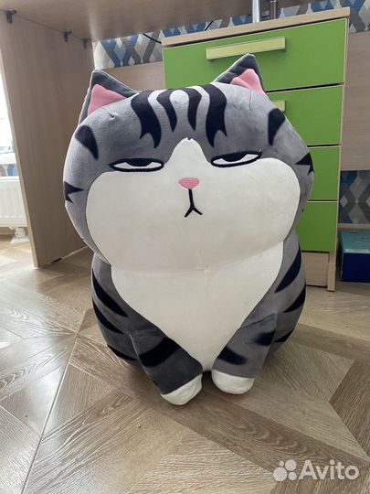 Император-очень мягкий кот