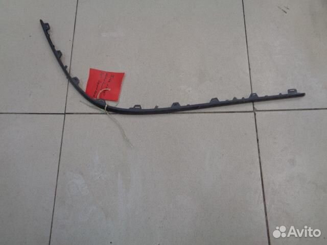 Накладка заднего бампера правая Volkswagen Passat