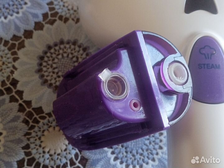 Паровой утюг (отпариватель)