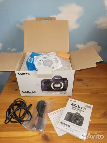 Коробка от фотоаппарата Canon EOS 6D
