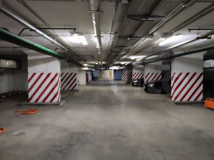 Машиноместо, 15 м²