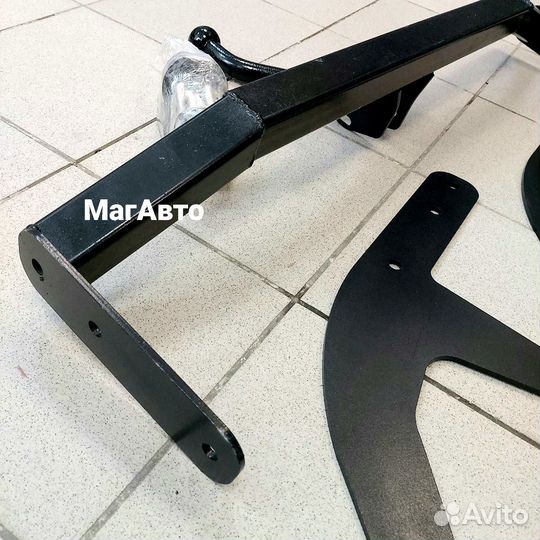 Фаркоп Лада Ларгус