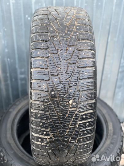 Nokian Tyres Hakkapeliitta 7 SUV 235/55 R18 104T