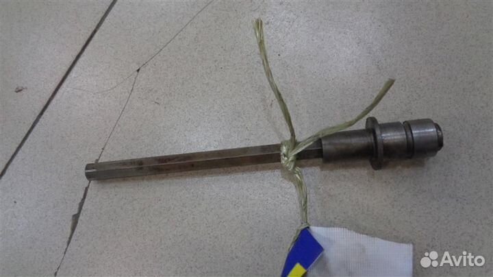 Вал привода масляного насоса Audi A6 C6 2004-2011