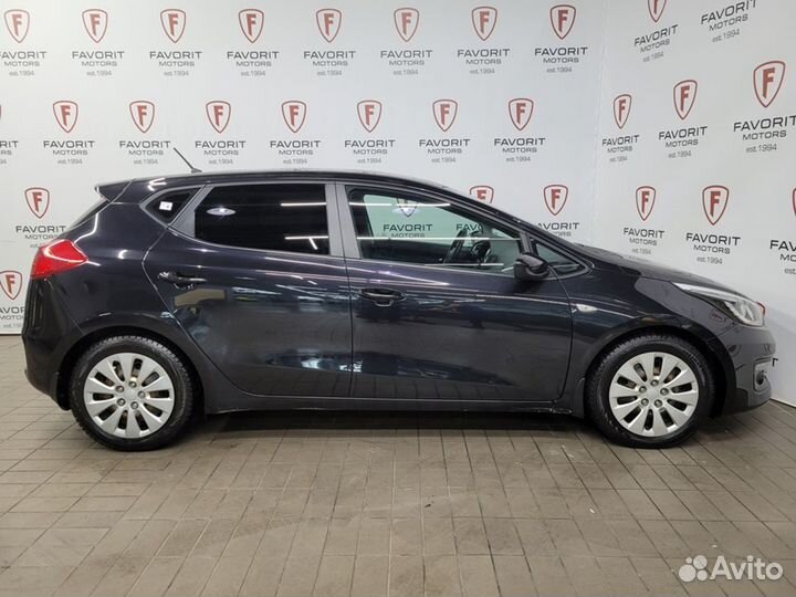 Kia Ceed 1.6 AT, 2015, 124 027 км