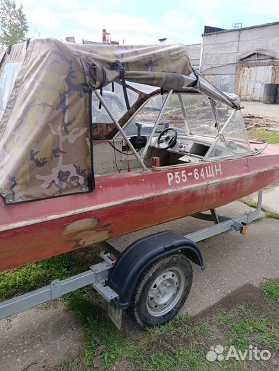 Продажа лодки с мотором