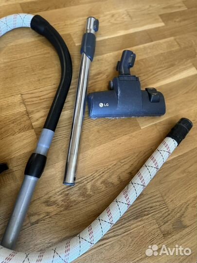 Шланг для пылесоса разные