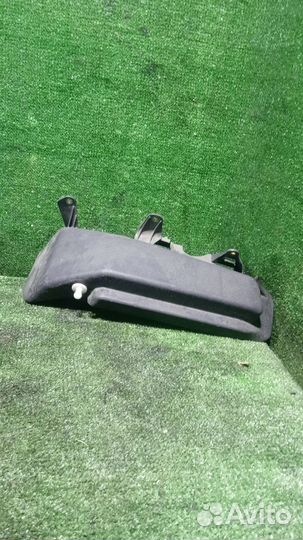 Держатель задней полки Opel Astra