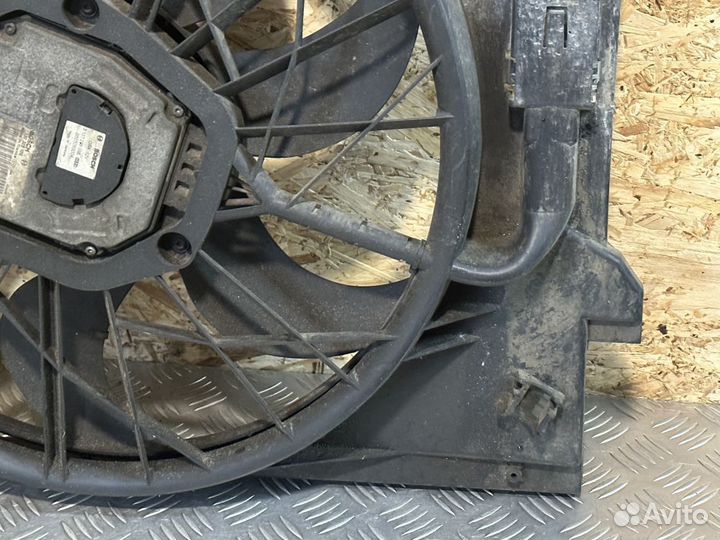 Вентилятор радиатора Mercedes-Benz W211 3.5