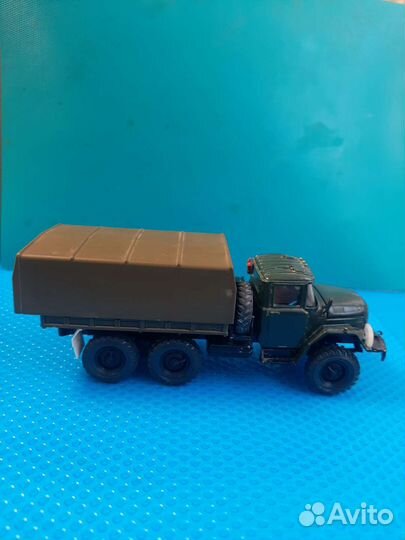 Модель грузовика зил-130