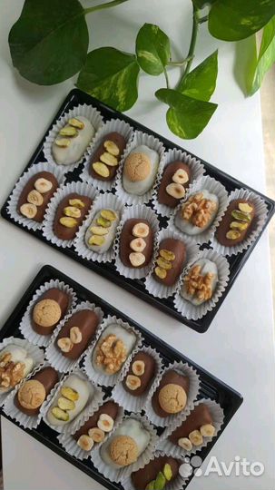 Финики в шоколаде