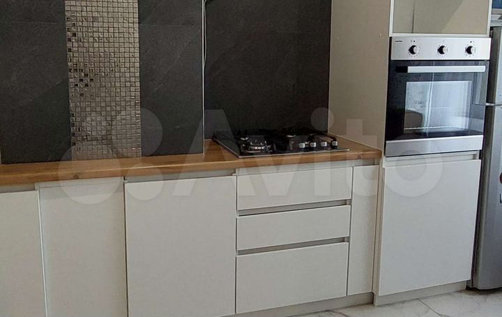 2-к. квартира, 55 м², 3/5 эт.