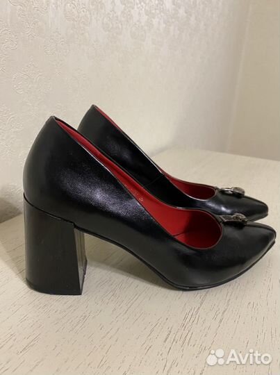 Туфли женские 37 размер