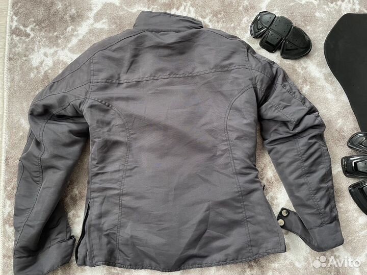 205.Мотокуртка р40-42