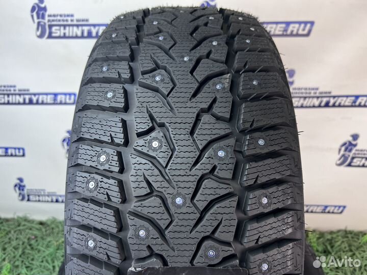 Royal Black Royal Stud II 225/45 R17 94H