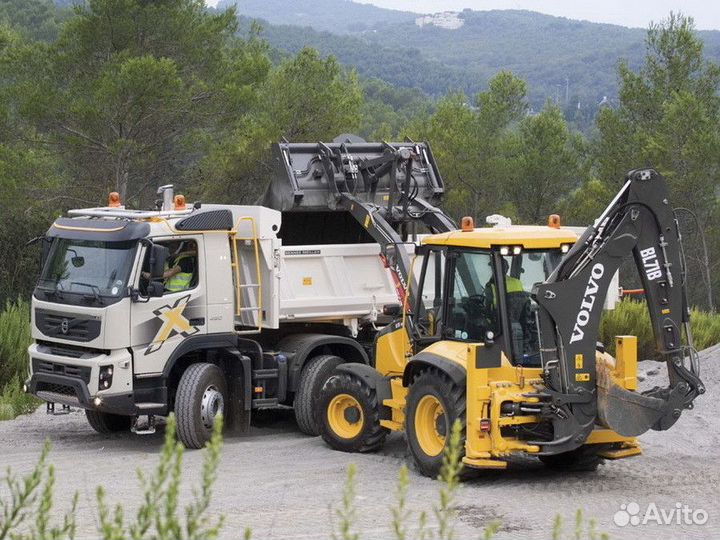 Аренда экскаватора погрузчика. Ковш гидромолот