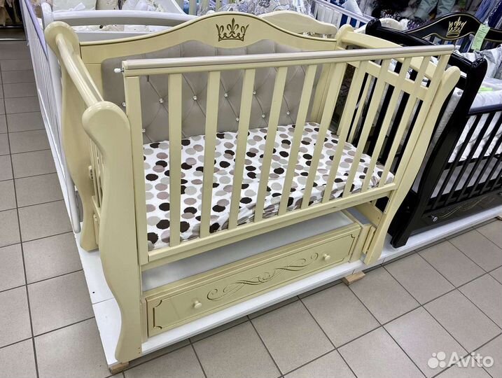 Детская кровать для новорожденных