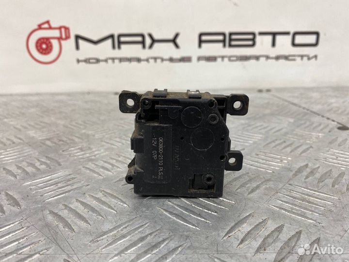 Б/У Сервопривод заслонки печки (моторчик