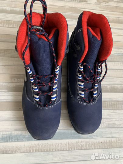 Лыжные ботинки rossingol