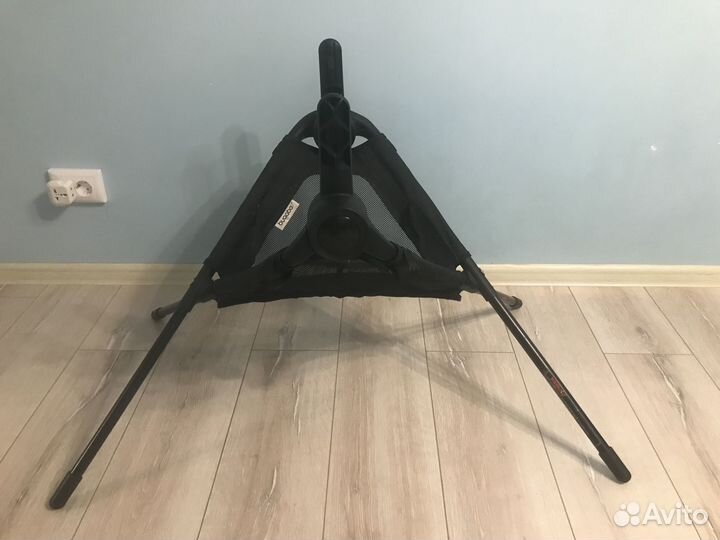 Аксессуар. Подставка от коляски bugaboo buffalo