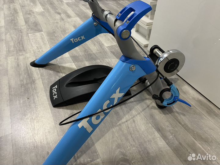 Велосипедный станок Tacx Satori Smart