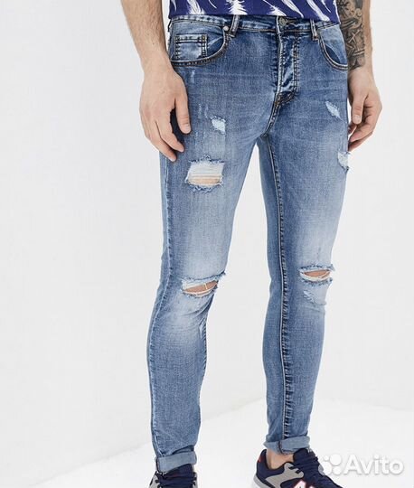 Джинсы зауженные