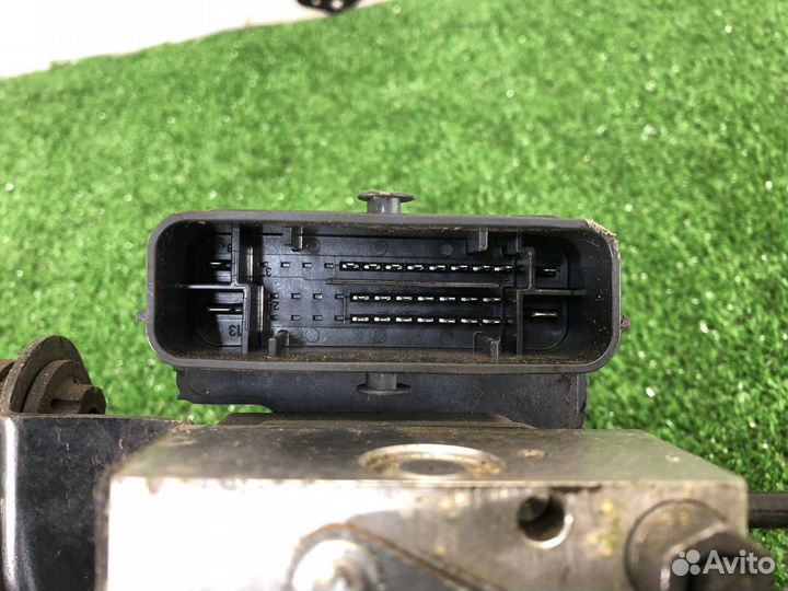 Блок ABS (насос) Skoda Fabia