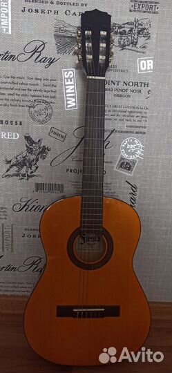 Акустическая гитара