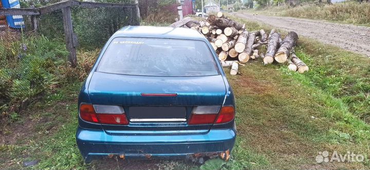 Nissan Almera, 1997