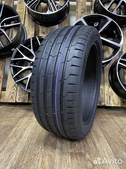 Nokian Tyres Hakka Black 2 225/40 R18 92Y