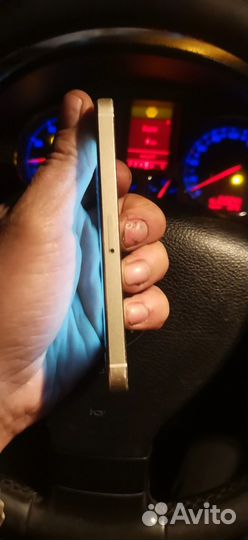 iPhone 5, 16 ГБ